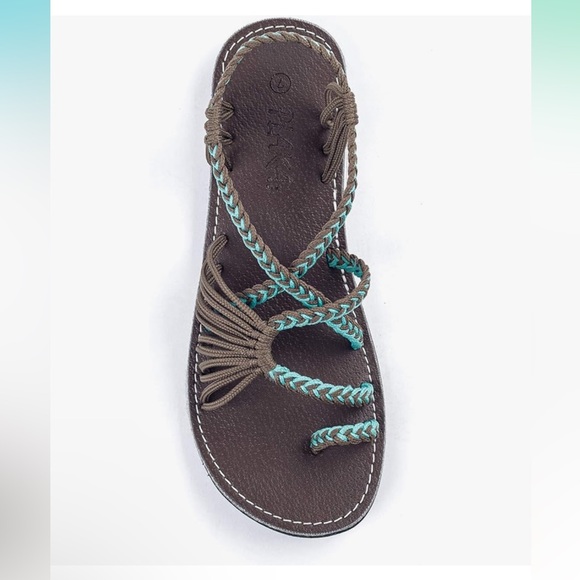 plaka Shoes - Plaka strappy Brown and Teal Sandals 8